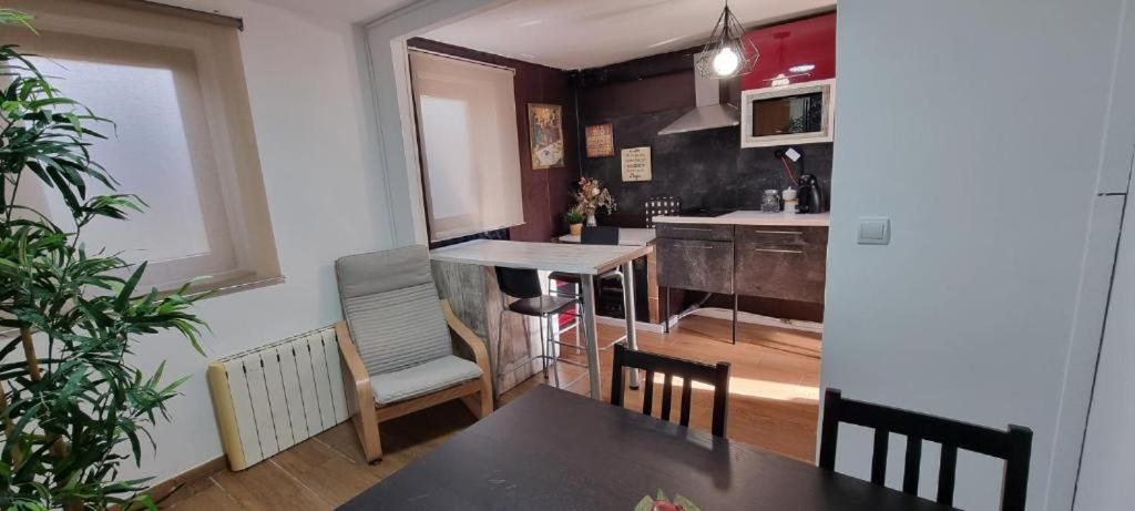 Tipica Casa De Piedra Hébergement de vacances